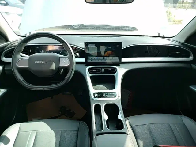 Geely Starry Wish — Фото автомобиля 9