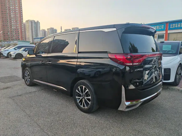 GAC Trumpchi M8 — Фото автомобиля 10