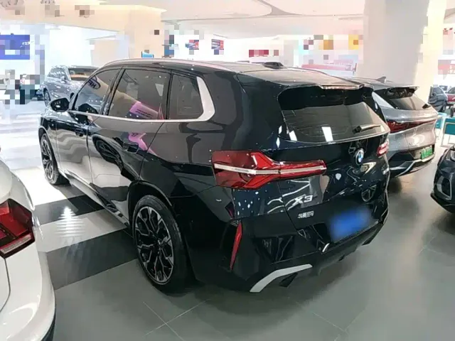BMW X3 — Фото автомобиля 4