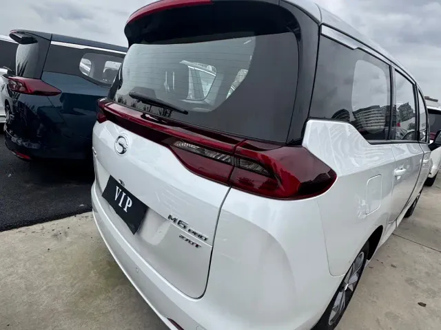 GAC Trumpchi M6 — Фото автомобиля 15