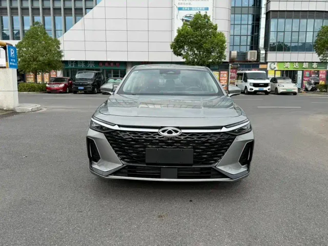 Chery Arrizo 8 — Фото автомобиля 3