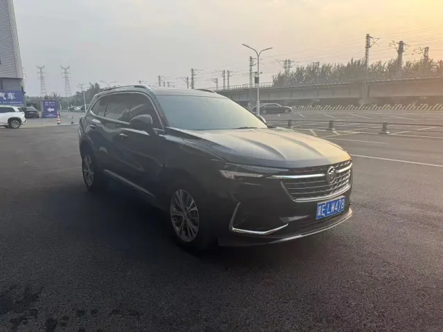Buick Envision Plus — Фото автомобиля 4