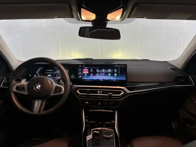 BMW 3 Series — Фото автомобиля 13