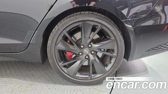 Genesis G70 New — Фото автомобиля 6