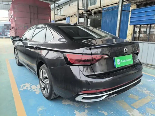 Volkswagen Sagitar — Фото автомобиля 4