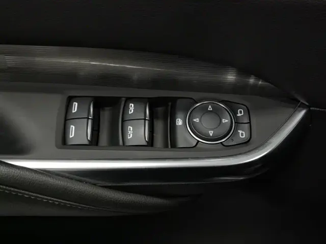 Cadillac XT4 — Фото автомобиля 9