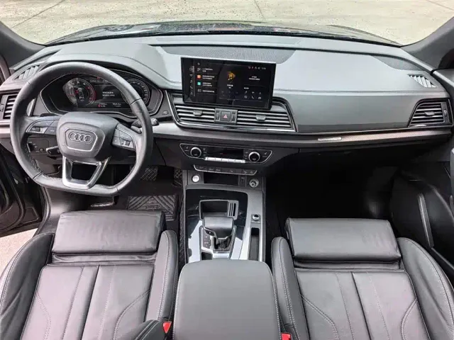 Audi Q5L — Фото автомобиля 9