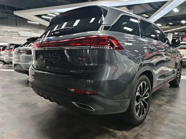 Changan X7 Plus — Фото автомобиля 6