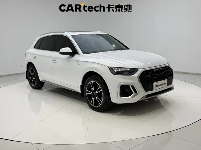 Audi Q5L — Фото автомобиля 2