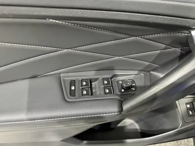 Volkswagen Tiguan L PHEV — Фото автомобиля 6