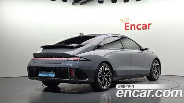 Hyundai Ioniq 6 — Фото автомобиля 2