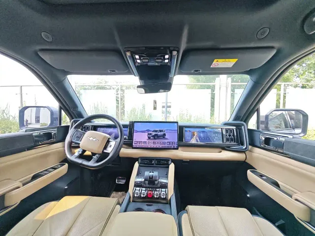 BYD FangChengBao Leopard 5 — Фото автомобиля 9
