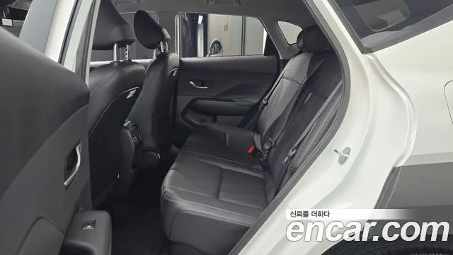Hyundai Kona SX2 — Фото автомобиля 12