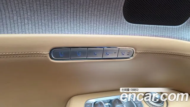 Genesis G90 — Фото автомобиля 27