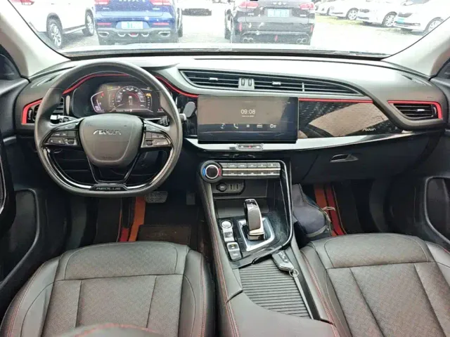 Dongfeng Fengshen AX7 — Фото автомобиля 9