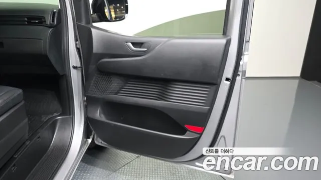 Hyundai Staria — Фото автомобиля 14
