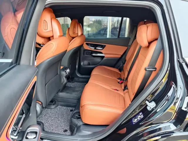 Mercedes-Benz GLC-Class — Фото автомобиля 3