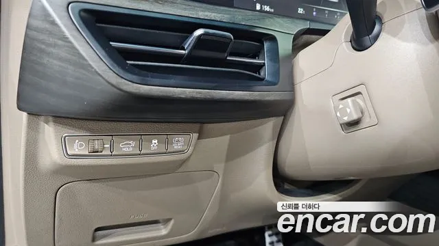 Kia K8 K8 Hybrid — Фото автомобиля 27