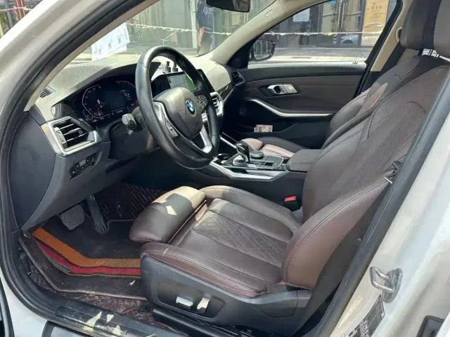 BMW 3 Series — Фото автомобиля 6