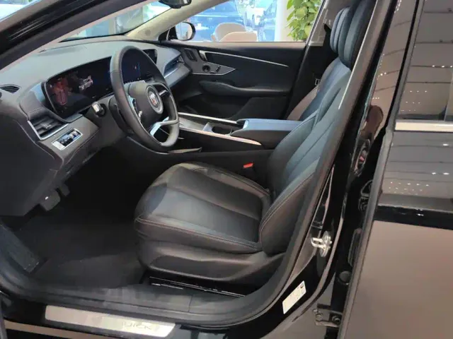 Buick LaCrosse — Фото автомобиля 9