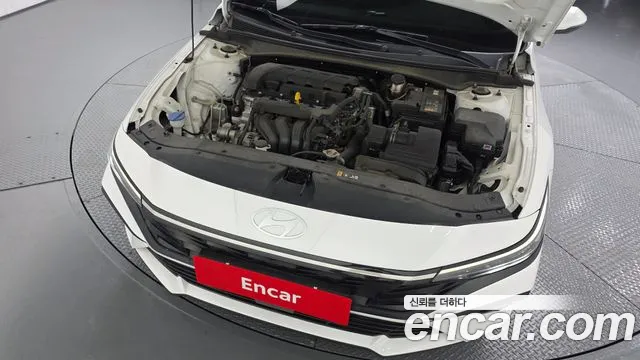 Hyundai Avante CN7 — Фото автомобиля 6