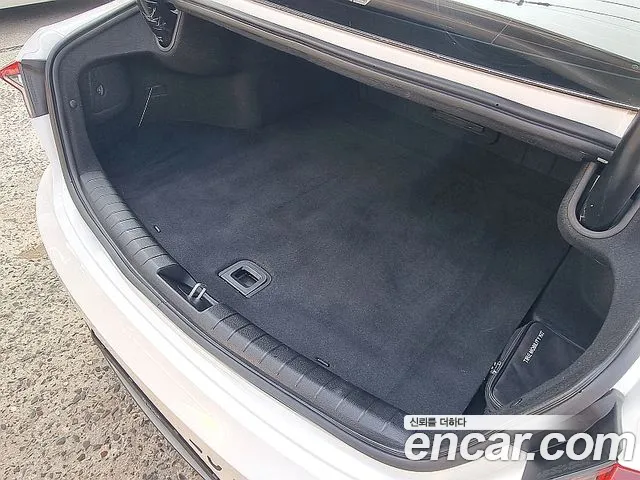 Hyundai Grandeur Новый Grandeur IG 3.0 LPi (Для проката) — Фото автомобиля 16