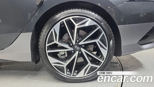 Hyundai Ioniq6 — Фото автомобиля 4