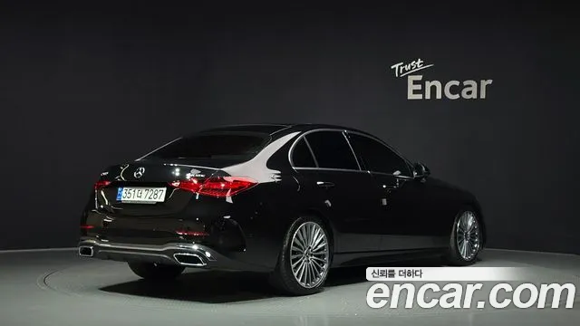 Mercedes-Benz C-Class — Фото автомобиля 2