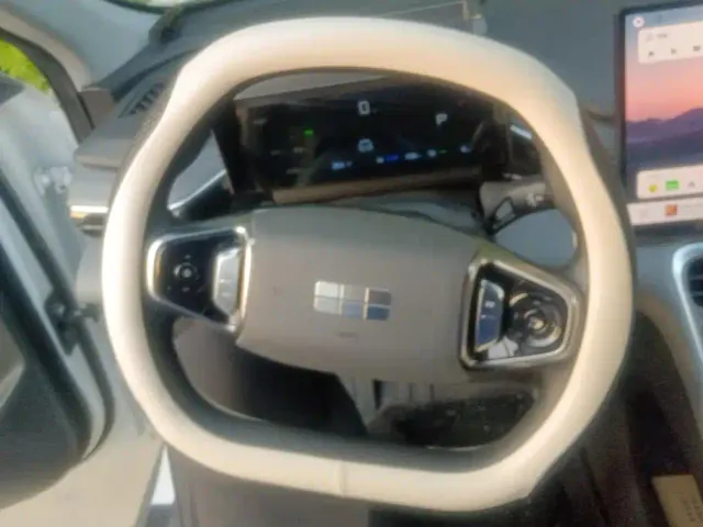 Geely Galaxy L6 — Фото автомобиля 15