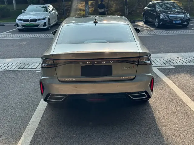 Chery Arrizo 8 — Фото автомобиля 8