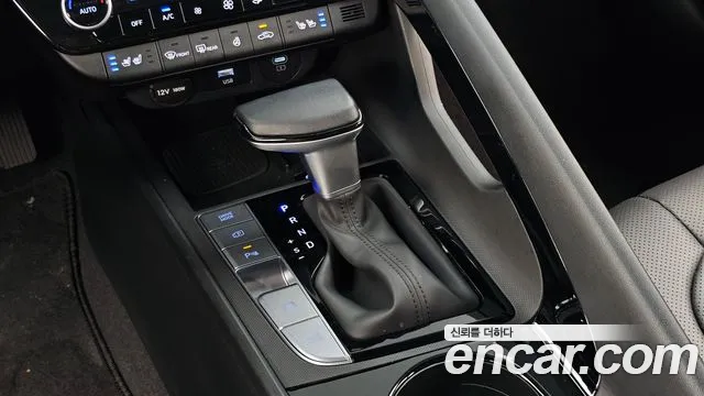 Hyundai Avante CN7 — Фото автомобиля 12