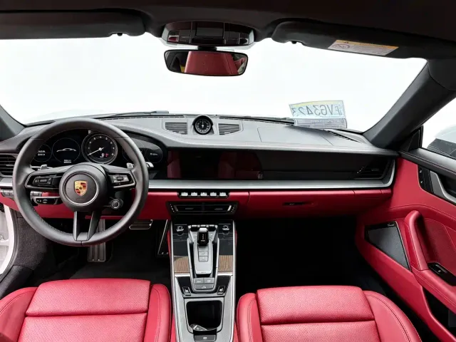 Porsche 911 — Фото автомобиля 6