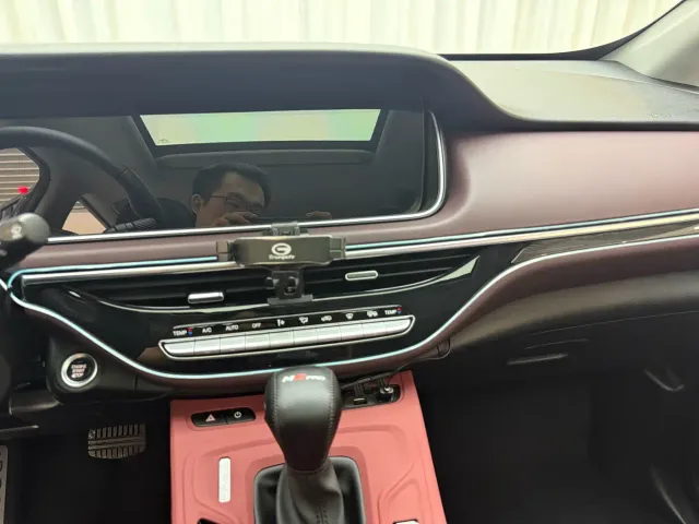 GAC Trumpchi M6 — Фото автомобиля 9
