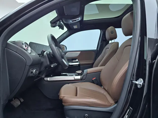 Mercedes-Benz GLB-Class — Фото автомобиля 13