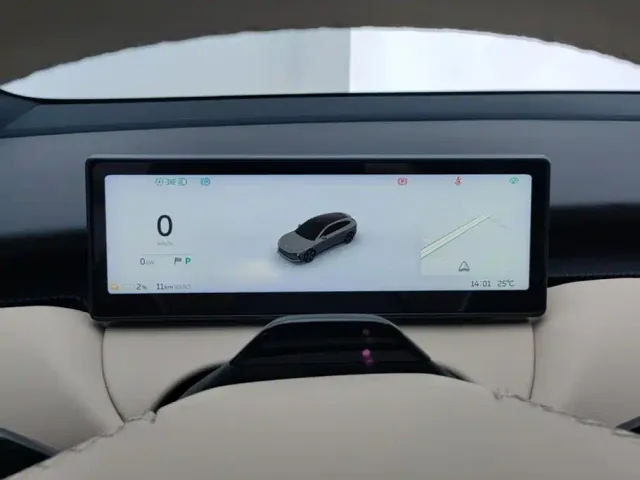 Nio ET5 Touring — Фото автомобиля 14