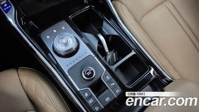 Kia Sorento — Фото автомобиля 12