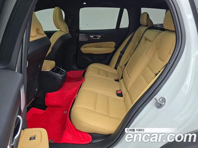Вольво V60 V60 Cross Country 2 поколение B5 Ultimate AWD — Фото автомобиля 11