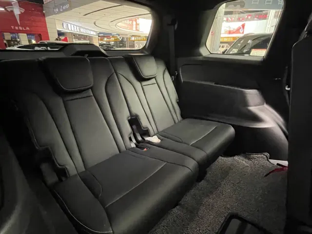 GAC Trumpchi GS8 — Фото автомобиля 28