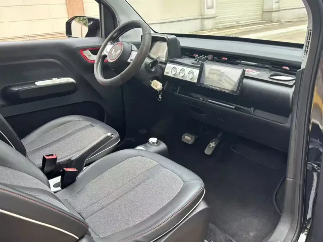 Wuling Hongguang Mini EV — Фото автомобиля 7