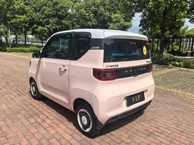 Wuling Hongguang Mini EV — Фото автомобиля 4
