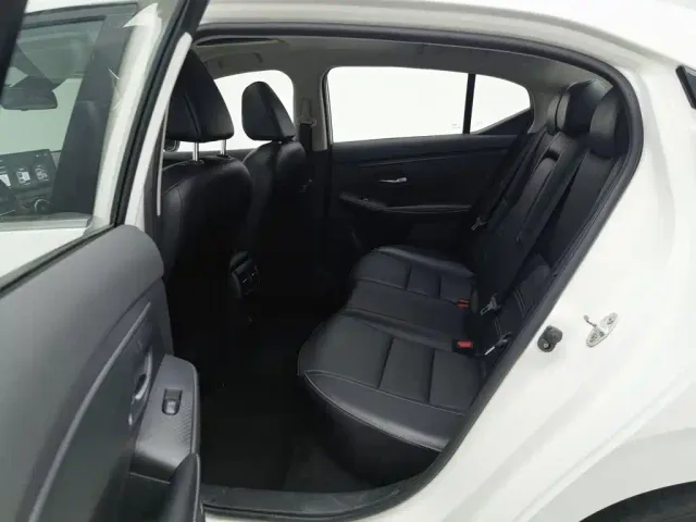 Nissan Sylphy — Фото автомобиля 15