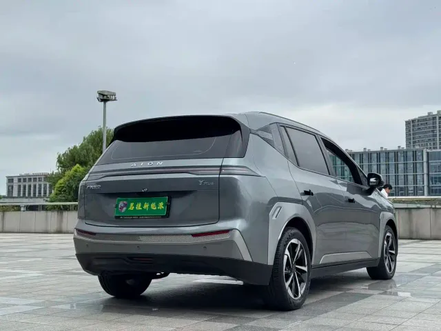 GAC Aion Y — Фото автомобиля 7
