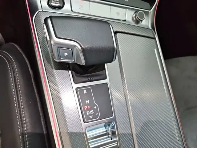 Audi A6L — Фото автомобиля 13