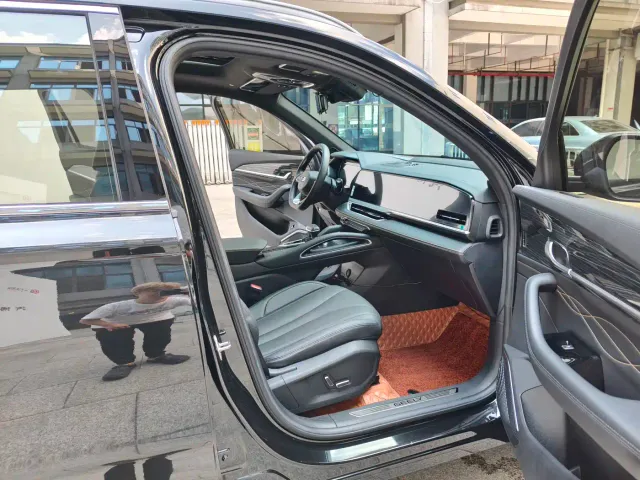 Geely Xingyue L — Фото автомобиля 11