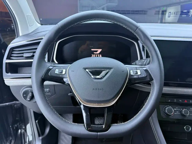 Jetta VS7 — Фото автомобиля 11