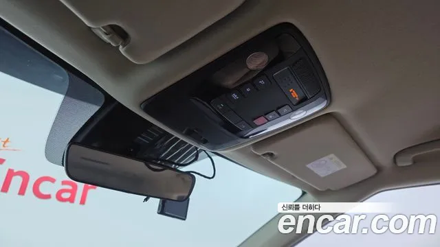 Kia Canival Carnival 4 поколение Бензин 9 мест Prestige — Фото автомобиля 25