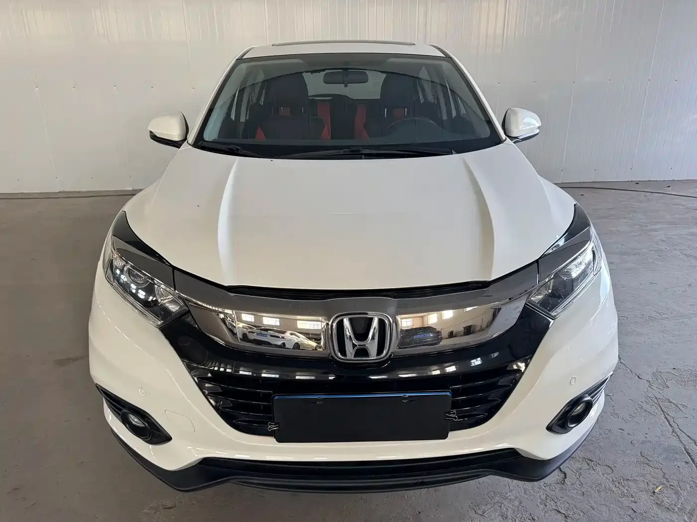 Honda Vezel 2022 1.5L CVT Phantom Night Pioneer Edition — Фото автомобиля 3