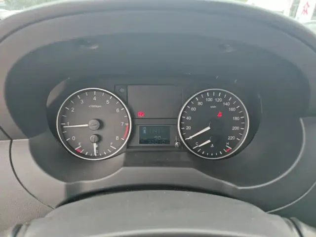 JAC Refine M3 — Фото автомобиля 11