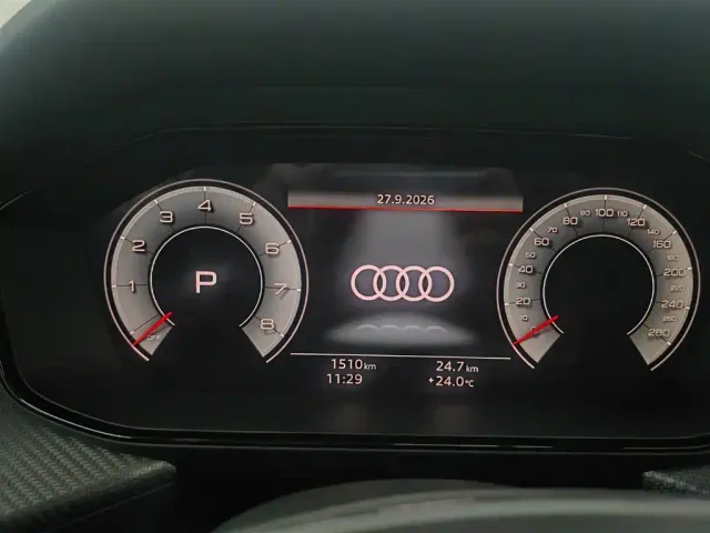 Audi Q6 — Фото автомобиля 6