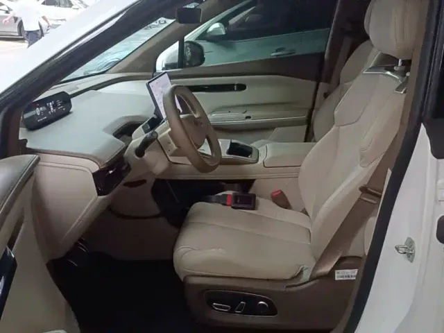 GAC Hyptec HT — Фото автомобиля 14